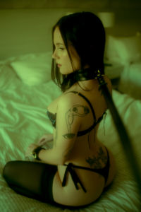 Iris Leon